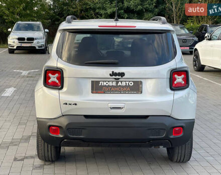 Серый Джип Ренегат, объемом двигателя 2.4 л и пробегом 50 тыс. км за 14900 $, фото 4 на Automoto.ua