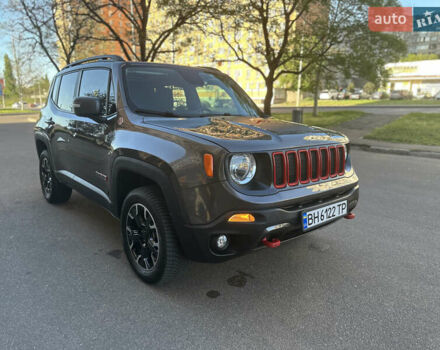 Джип Ренегат 2019 в Одессе на Automoto.ua Серый Джип Ренегат, объемом двигателя 1.33 л и пробегом 38 тыс. км за 19500 $, фото 7 на Automoto.ua