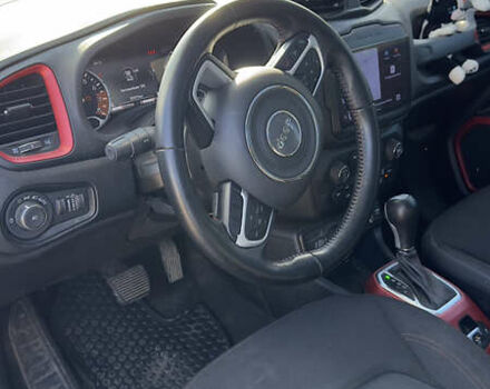 Джип Ренегат 2019 в Сумах на Automoto.ua Серый Джип Ренегат, объемом двигателя 1.33 л и пробегом 83 тыс. км за 16300 $, фото 8 на Automoto.ua