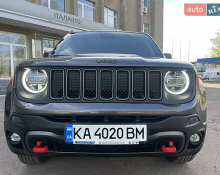 Серый Джип Ренегат, объемом двигателя 1.33 л и пробегом 58 тыс. км за 19999 $, фото 3 на Automoto.ua
