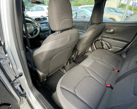 Серый Джип Ренегат, объемом двигателя 2.4 л и пробегом 50 тыс. км за 14900 $, фото 23 на Automoto.ua