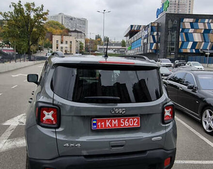 Серый Джип Ренегат, объемом двигателя 2.4 л и пробегом 84 тыс. км за 15600 $, фото 3 на Automoto.ua