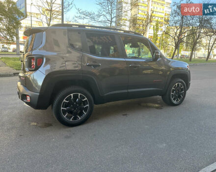 Джип Ренегат 2019 в Одессе на Automoto.ua Серый Джип Ренегат, объемом двигателя 1.33 л и пробегом 38 тыс. км за 19500 $, фото 30 на Automoto.ua