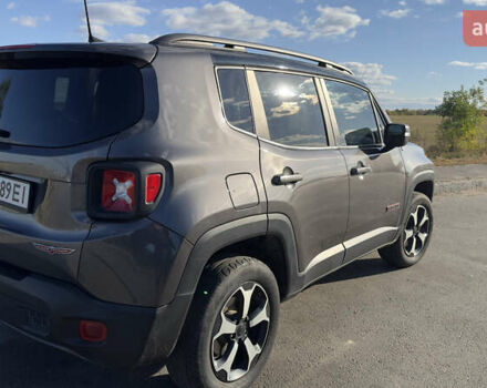 Джип Ренегат 2019 в Сумах на Automoto.ua Серый Джип Ренегат, объемом двигателя 1.33 л и пробегом 83 тыс. км за 16300 $, фото 4 на Automoto.ua