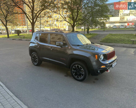 Джип Ренегат 2019 в Одессе на Automoto.ua Серый Джип Ренегат, объемом двигателя 1.33 л и пробегом 38 тыс. км за 19500 $, фото 27 на Automoto.ua