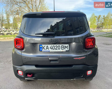 Серый Джип Ренегат, объемом двигателя 1.33 л и пробегом 58 тыс. км за 19999 $, фото 5 на Automoto.ua