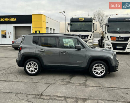 Сірий Джип Ренегат, об'ємом двигуна 2.4 л та пробігом 58 тис. км за 16500 $, фото 17 на Automoto.ua