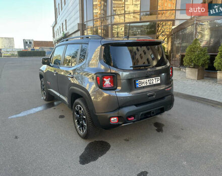 Джип Ренегат 2019 в Одессе на Automoto.ua Серый Джип Ренегат, объемом двигателя 1.33 л и пробегом 38 тыс. км за 19500 $, фото 32 на Automoto.ua