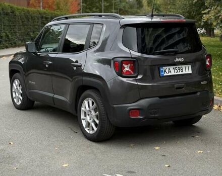 Серый Джип Ренегат, объемом двигателя 2.36 л и пробегом 171 тыс. км за 13499 $, фото 6 на Automoto.ua