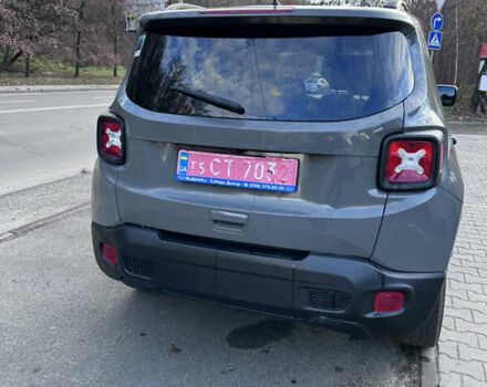 Серый Джип Ренегат, объемом двигателя 2.4 л и пробегом 100 тыс. км за 12900 $, фото 3 на Automoto.ua