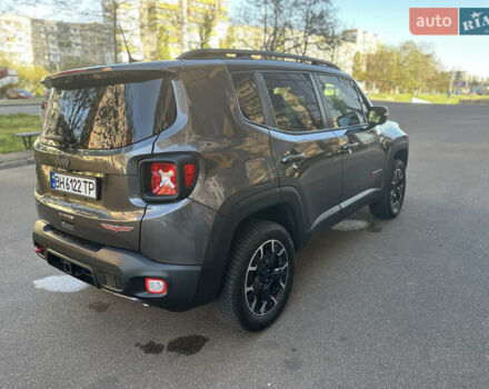 Джип Ренегат 2019 в Одессе на Automoto.ua Серый Джип Ренегат, объемом двигателя 1.33 л и пробегом 38 тыс. км за 19500 $, фото 17 на Automoto.ua