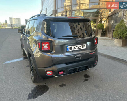 Джип Ренегат 2019 в Одессе на Automoto.ua Серый Джип Ренегат, объемом двигателя 1.33 л и пробегом 38 тыс. км за 19500 $, фото 15 на Automoto.ua