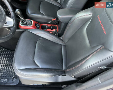 Серый Джип Ренегат, объемом двигателя 1.33 л и пробегом 58 тыс. км за 19999 $, фото 17 на Automoto.ua