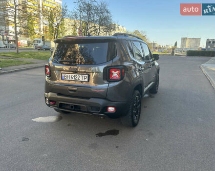 Джип Ренегат 2019 в Одессе на Automoto.ua Серый Джип Ренегат, объемом двигателя 1.33 л и пробегом 38 тыс. км за 19500 $, фото 31 на Automoto.ua
