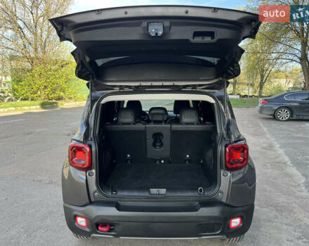 Серый Джип Ренегат, объемом двигателя 1.33 л и пробегом 58 тыс. км за 19999 $, фото 25 на Automoto.ua