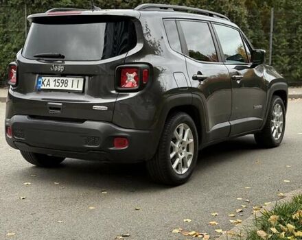 Серый Джип Ренегат, объемом двигателя 2.36 л и пробегом 171 тыс. км за 13499 $, фото 4 на Automoto.ua