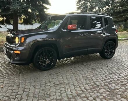 Серый Джип Ренегат, объемом двигателя 2.36 л и пробегом 158 тыс. км за 14600 $, фото 1 на Automoto.ua