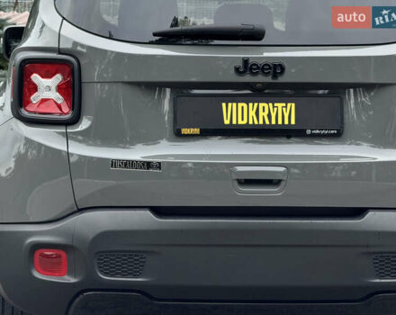 Сірий Джип Ренегат, об'ємом двигуна 2.4 л та пробігом 79 тис. км за 15500 $, фото 14 на Automoto.ua