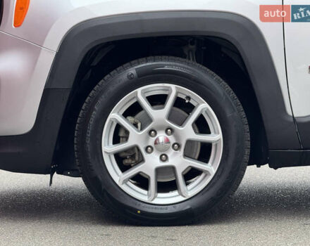 Серый Джип Ренегат, объемом двигателя 2.4 л и пробегом 89 тыс. км за 14500 $, фото 13 на Automoto.ua