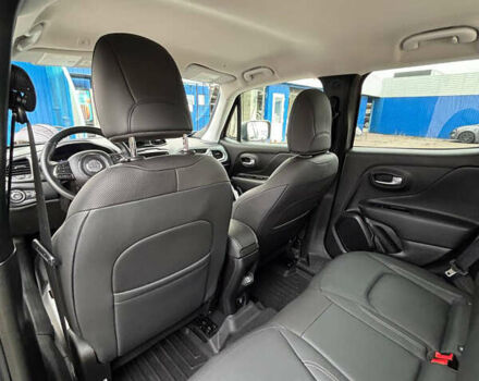 Джип Ренегат 2020 в Киеве на Automoto.ua Серый Джип Ренегат, объемом двигателя 1.33 л и пробегом 57 тыс. км за 18000 $, фото 19 на Automoto.ua