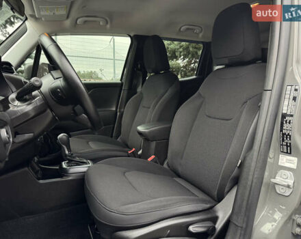 Сірий Джип Ренегат, об'ємом двигуна 2.4 л та пробігом 79 тис. км за 15500 $, фото 27 на Automoto.ua