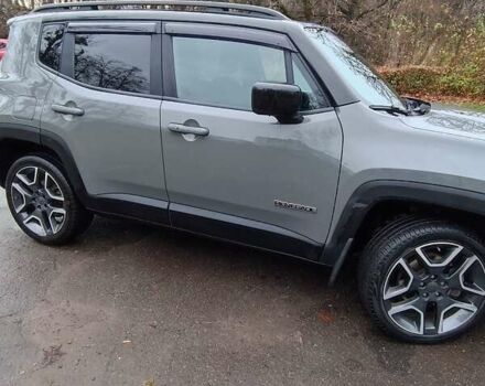 Серый Джип Ренегат, объемом двигателя 1.33 л и пробегом 49 тыс. км за 19900 $, фото 5 на Automoto.ua