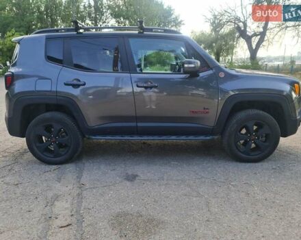 Сірий Джип Ренегат, об'ємом двигуна 1.33 л та пробігом 73 тис. км за 16500 $, фото 3 на Automoto.ua