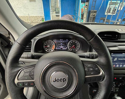 Джип Ренегат 2020 в Киеве на Automoto.ua Серый Джип Ренегат, объемом двигателя 1.33 л и пробегом 57 тыс. км за 18000 $, фото 26 на Automoto.ua