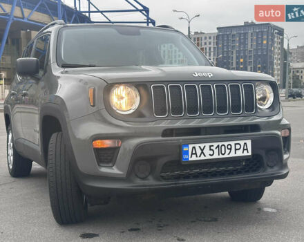 Сірий Джип Ренегат, об'ємом двигуна 2.36 л та пробігом 103 тис. км за 14500 $, фото 1 на Automoto.ua