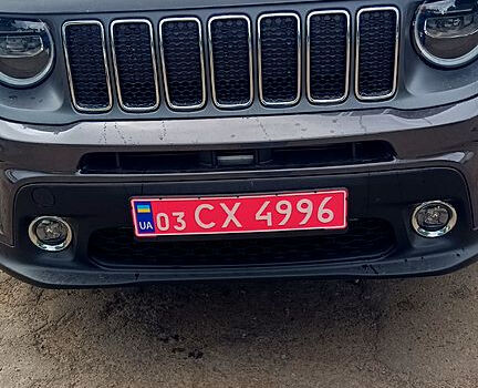 Серый Джип Ренегат, объемом двигателя 2.4 л и пробегом 72 тыс. км за 14600 $, фото 9 на Automoto.ua