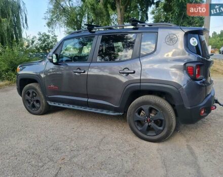 Сірий Джип Ренегат, об'ємом двигуна 1.33 л та пробігом 73 тис. км за 16500 $, фото 4 на Automoto.ua