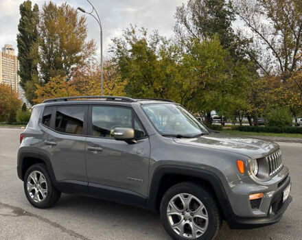 Джип Ренегат 2020 в Киеве на Automoto.ua Серый Джип Ренегат, объемом двигателя 1.33 л и пробегом 57 тыс. км за 18000 $, фото 8 на Automoto.ua