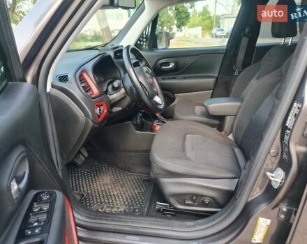 Сірий Джип Ренегат, об'ємом двигуна 1.33 л та пробігом 73 тис. км за 16500 $, фото 15 на Automoto.ua