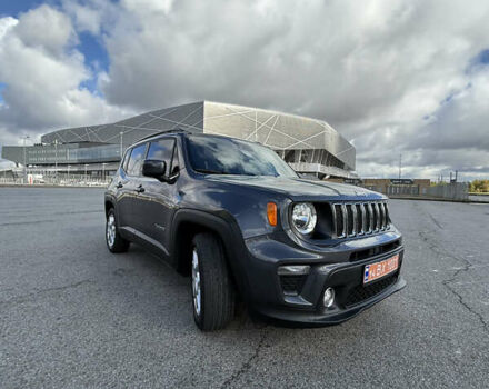 Серый Джип Ренегат, объемом двигателя 2.4 л и пробегом 45 тыс. км за 15300 $, фото 2 на Automoto.ua