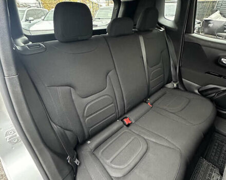 Серый Джип Ренегат, объемом двигателя 2.4 л и пробегом 17 тыс. км за 16200 $, фото 22 на Automoto.ua