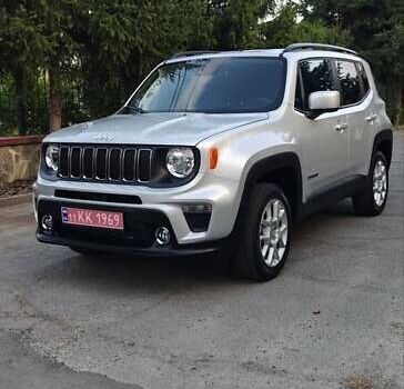 Сірий Джип Ренегат, об'ємом двигуна 2.4 л та пробігом 34 тис. км за 15800 $, фото 1 на Automoto.ua