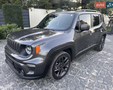 Серый Джип Ренегат, объемом двигателя 2.4 л и пробегом 70 тыс. км за 16700 $, фото 2 на Automoto.ua