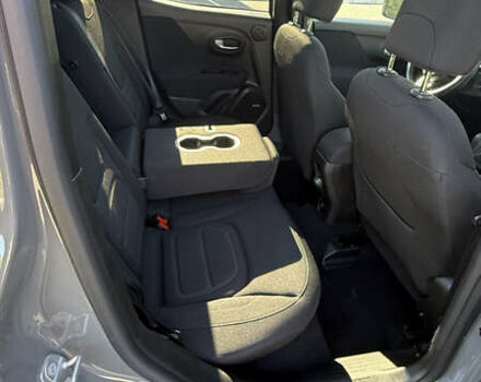 Серый Джип Ренегат, объемом двигателя 2.4 л и пробегом 57 тыс. км за 18490 $, фото 18 на Automoto.ua