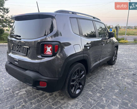 Серый Джип Ренегат, объемом двигателя 2.4 л и пробегом 70 тыс. км за 16700 $, фото 6 на Automoto.ua