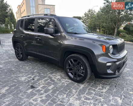 Серый Джип Ренегат, объемом двигателя 2.4 л и пробегом 70 тыс. км за 16700 $, фото 8 на Automoto.ua