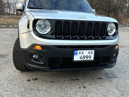 Джип Ренегат 2015 в Харькове на Automoto.ua Серый Джип Ренегат, объемом двигателя 2.4 л и пробегом 190 тыс. км за 12400 $, фото 1 на Automoto.ua