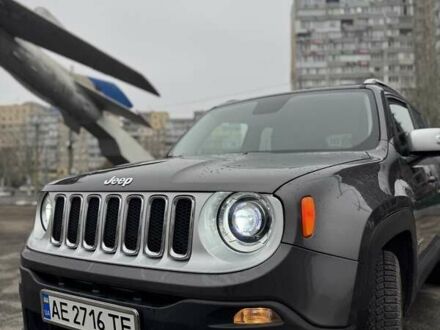 Серый Джип Ренегат, объемом двигателя 2.36 л и пробегом 179 тыс. км за 12700 $, фото 1 на Automoto.ua