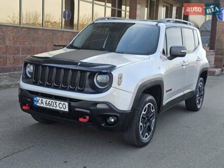 Джип Ренегат 2015 у Києві на Automoto.ua Сірий Джип Ренегат, об'ємом двигуна 2.36 л та пробігом 150 тис. км за 12100 $, фото 1 на Automoto.ua