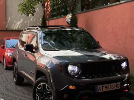 Джип Ренегат 2016 в Ивано-Франковске на Automoto.ua Серый Джип Ренегат, объемом двигателя 2.36 л и пробегом 201 тыс. км за 13800 $, фото 1 на Automoto.ua