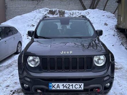 Серый Джип Ренегат, объемом двигателя 2.36 л и пробегом 129 тыс. км за 12500 $, фото 1 на Automoto.ua