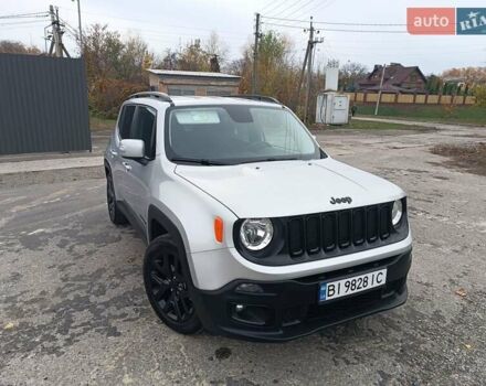 Джип Ренегат 2017 у Полтаві на Automoto.ua Сірий Джип Ренегат, об'ємом двигуна 2.4 л та пробігом 109 тис. км за 14650 $, фото 1 на Automoto.ua