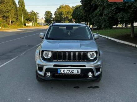 Серый Джип Ренегат, объемом двигателя 2.36 л и пробегом 72 тыс. км за 13500 $, фото 1 на Automoto.ua