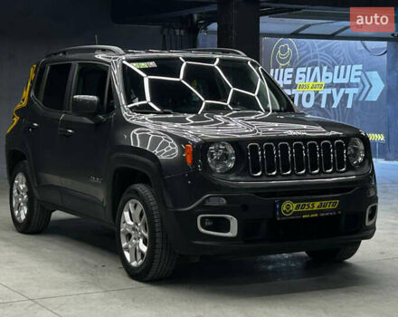 Джип Ренегат 2018 у Чернівцях на Automoto.ua Сірий Джип Ренегат, об'ємом двигуна 2.36 л та пробігом 145 тис. км за 12300 $, фото 1 на Automoto.ua