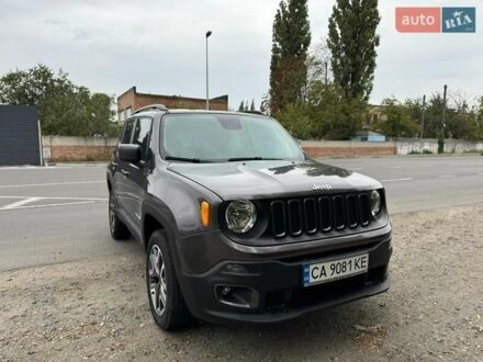 Джип Ренегат 2018 у Києві на Automoto.ua Сірий Джип Ренегат, об'ємом двигуна 2.36 л та пробігом 57 тис. км за 15000 $, фото 1 на Automoto.ua