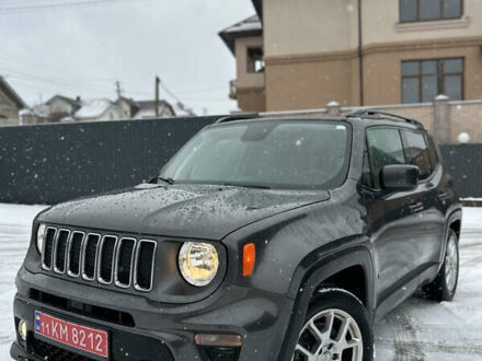 Серый Джип Ренегат, объемом двигателя 2.4 л и пробегом 158 тыс. км за 13500 $, фото 1 на Automoto.ua